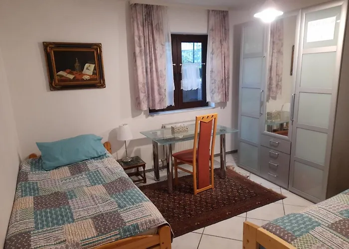 Gemuetliche Fuer Handwerker Und Monteure بينسهايم